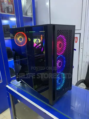 New Desktop Computer Asus ROG STRIX GD30CI 32GB AMD Ryzen 7 SSD 1T