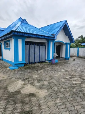 5bdrm Duplex in Araromi Ibeju Lekki for rent