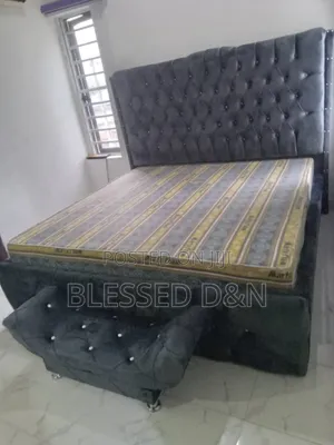 6/6 Upholstery Padded Bed Frame