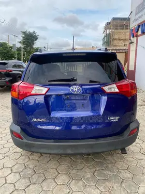 Toyota RAV4 Limited 4dr SUV (2.5L 4cyl 6A) 2015 Blue