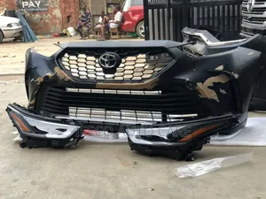 Complete Front Bumper Highlander 2022,2023