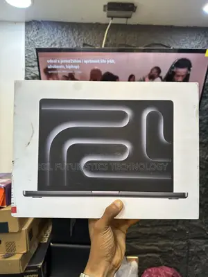 New Laptop Apple MacBook Pro 2025 M5 16GB Apple M5 SSD 1T