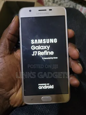 Samsung Galaxy J7 32 GB Gold