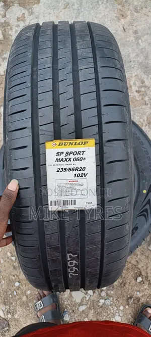 Brand New 235/55r20 Dunlop