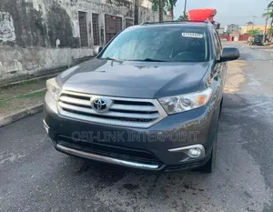 Toyota Highlander 2013