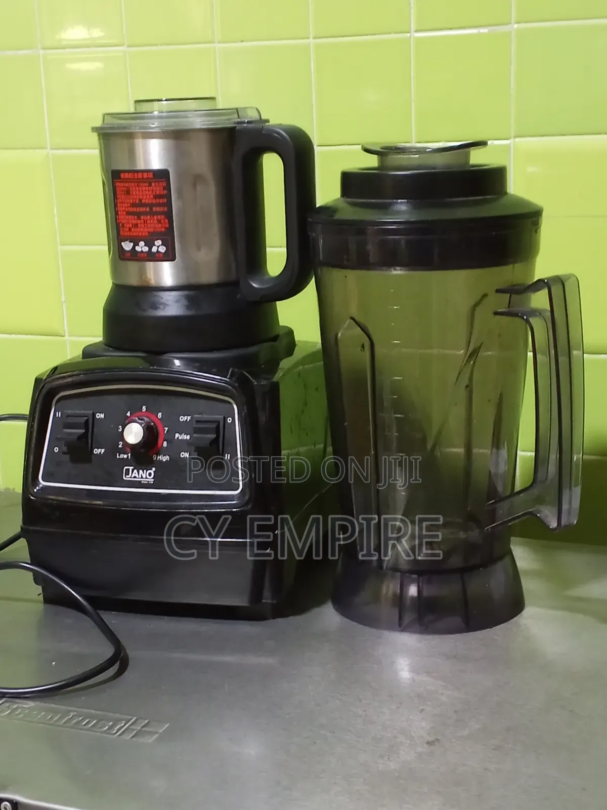 Neatly Used Professional Multipurpose Blender
