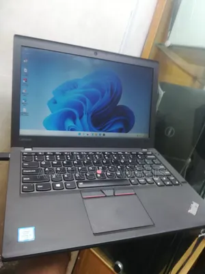 Laptop Lenovo ThinkPad X260 8GB Intel Core i5 HDD+SSD 500GB