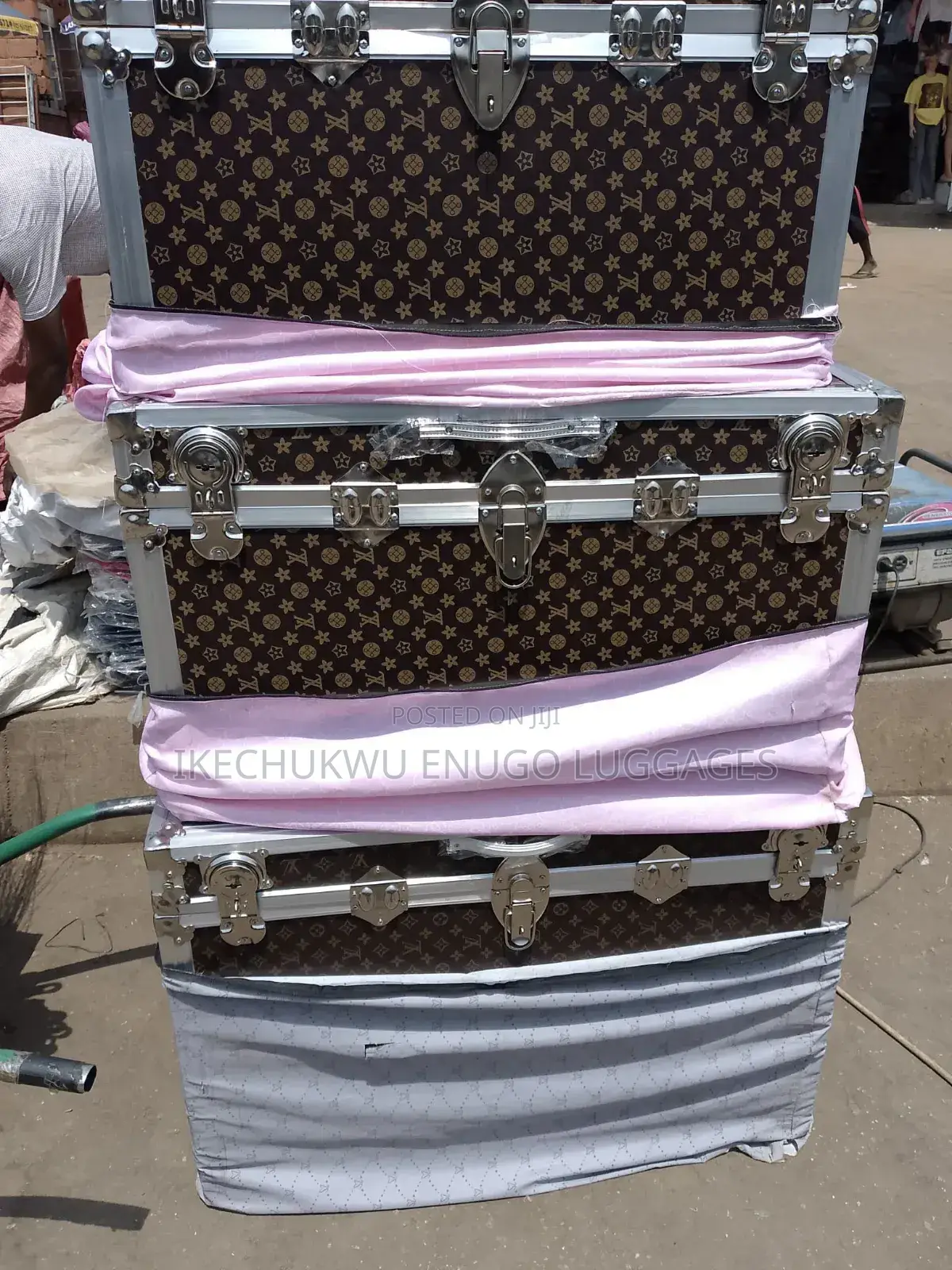 Trunk Boxes