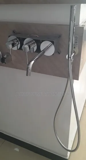Luxury Concealed Wall-Mounted Bath/Shower Mixer Set
