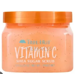 Tree Hut Vitamin C Scrub