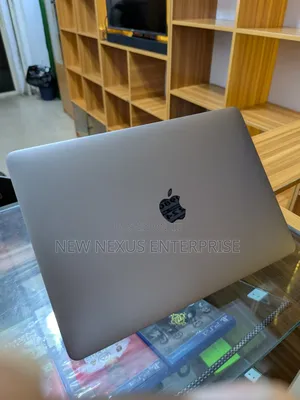 Laptop Apple MacBook 2018 8GB Intel Core i5 SSD 256GB