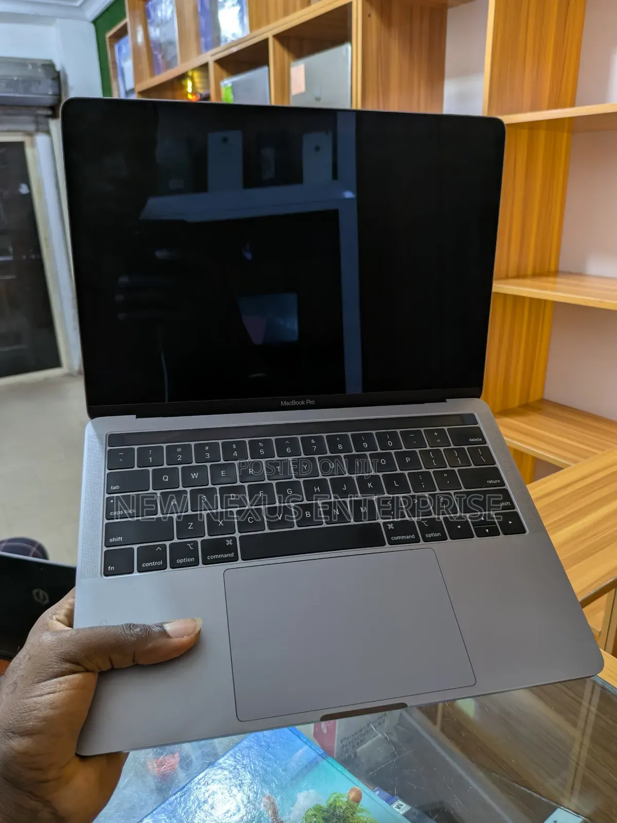 Laptop Apple MacBook 2018 8GB Intel Core i5 SSD 256GB