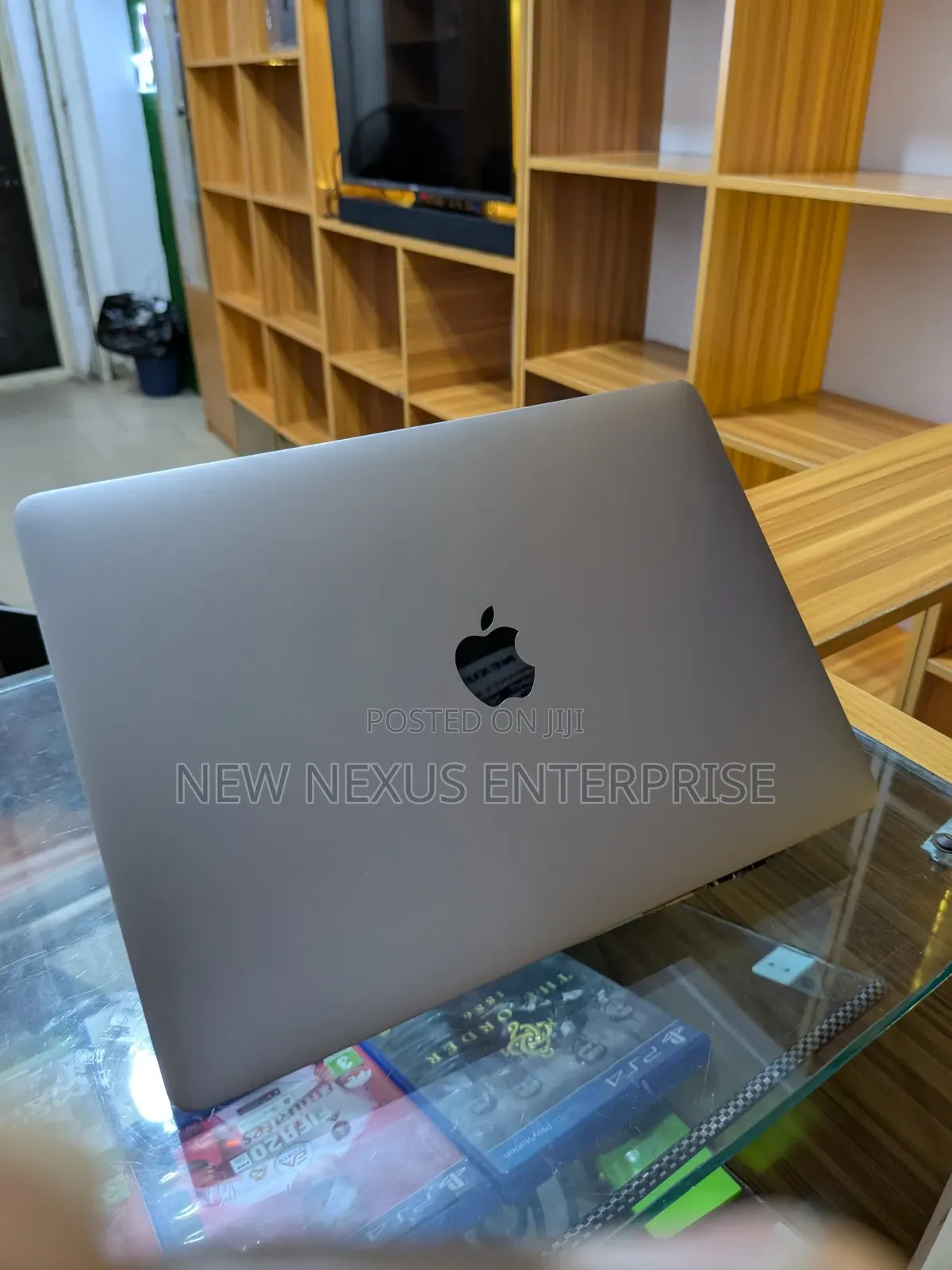 Laptop Apple MacBook 2018 8GB Intel Core i5 SSD 256GB