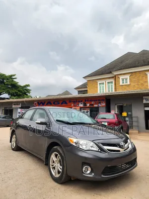 Toyota Corolla 2013 Gray