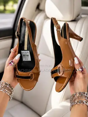 Portable Female Heel Sandals