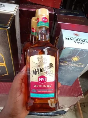 Mrdowell No1 Whisky by (12bottles)