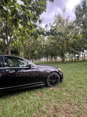 Mercedes-Benz C300 Luxury Sedan AWD (3.0L 6cyl 7A) 2009 Black