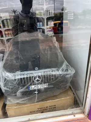 Electric Control Mercedes Benz GLC 63 Amg Black Color for Kids
