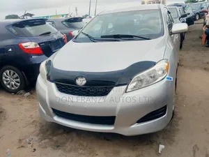 Toyota Matrix 2012 Silver