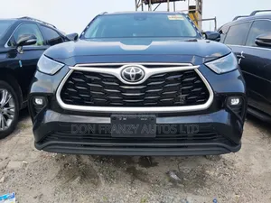 Toyota Highlander 2022 Black