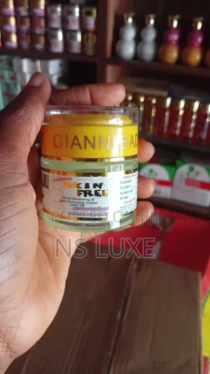 Skin Free Facial Whitening Spot Removal Cream