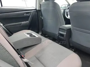 Toyota Corolla 2019 Silver