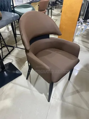 Dining Chair / Restaurant Chair.