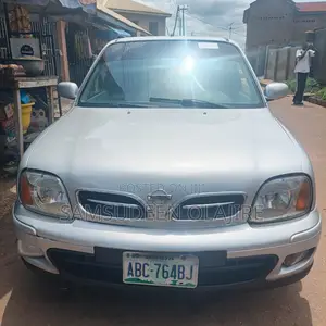 Nissan Micra 2002 Silver