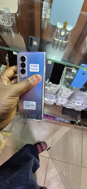 Samsung Galaxy Z Fold3 5G 256 GB Silver