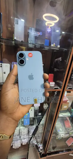 Apple iPhone 16 128 GB Blue