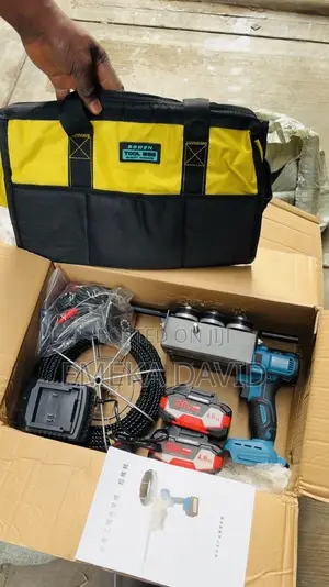 Portable Battery Powered Electric Wire Pulling Machine Kit.