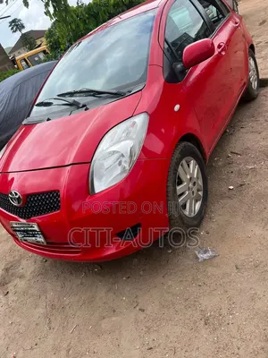 Toyota Yaris 2008 Red