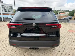 Toyota Highlander 2024