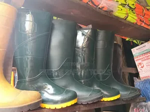 Quality Ordinary Rainboots