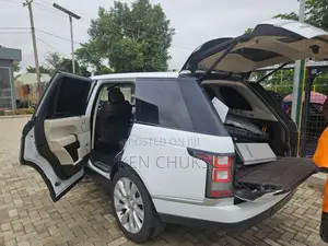 Land Rover Range Rover Vogue 2015 White