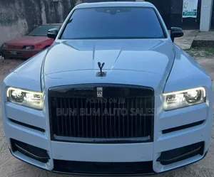 Rolls-Royce Cullinan 2022 Burgundy