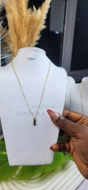 Gold Bar Necklace