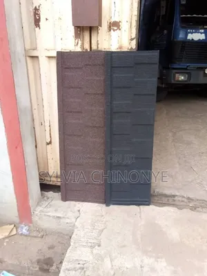 Shingles Black and Tiger Brown Stone Coated Roofing With 50 Years War