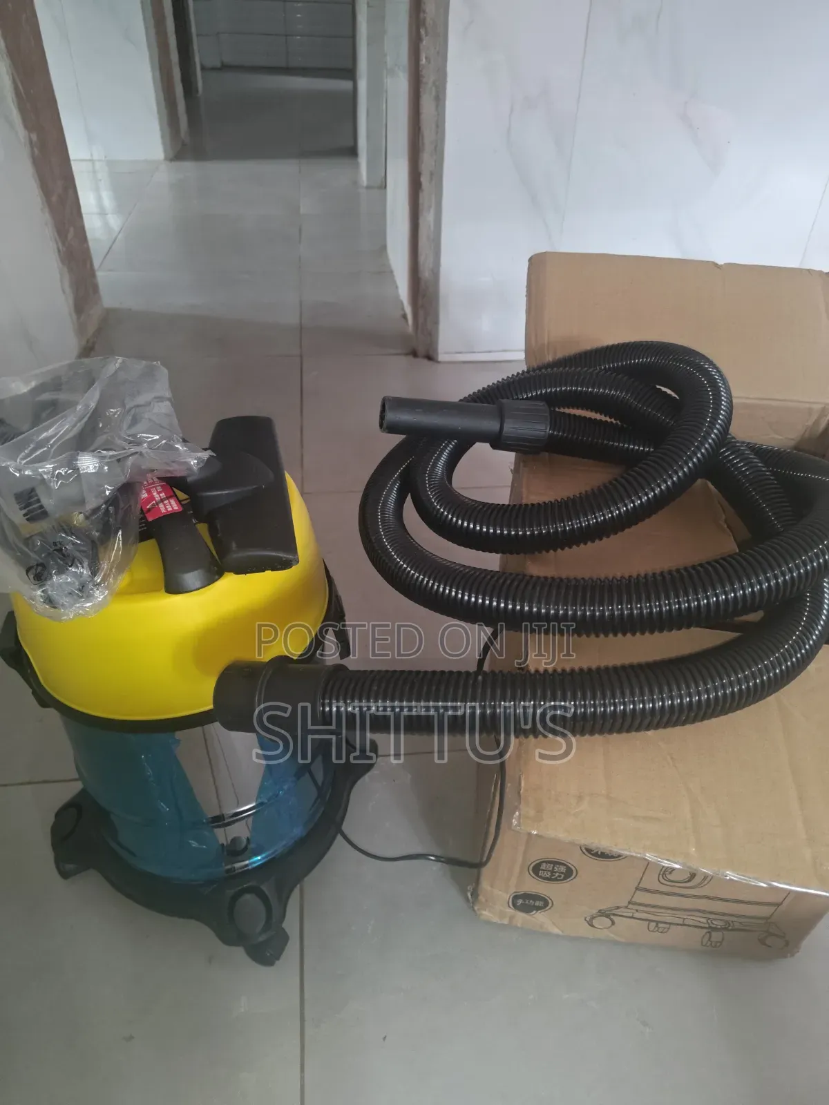 Vacuum Cleaner 28l