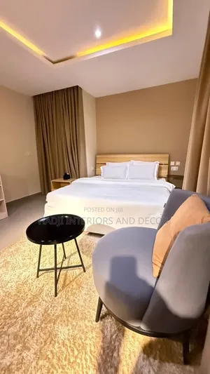 Curtains,Window Blinds,Beddings.