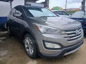 Hyundai Santa Fe 2013 Gray