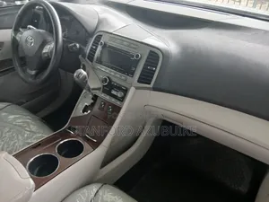 Toyota Venza 2012 Silver