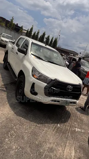 2018 Toyota Hilux - Port Harcourt Rental