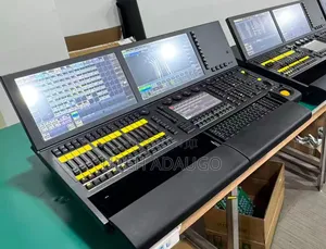 Ma2 DMX Light Controller