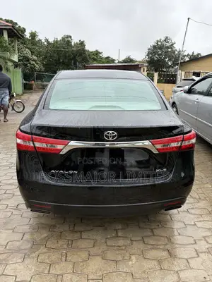Toyota Avalon XLE 4dr Sedan (3.5L 6cyl 6A) 2014 Black