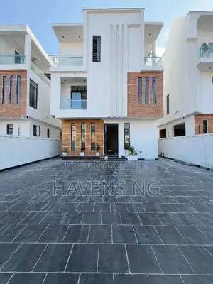5bdrm Duplex in Osapa london for sale