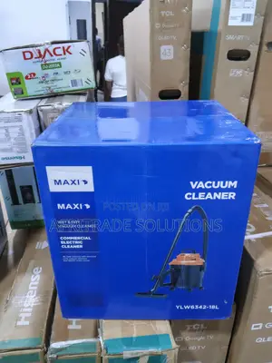 Maxi Wet Dry Vacuum Cleaner Plastic Tank 18l