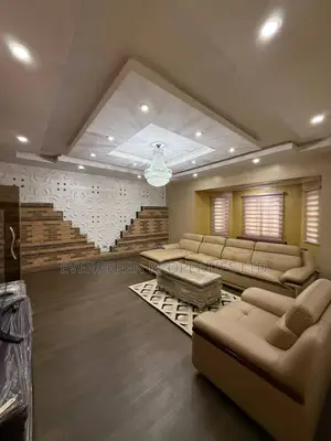 Furnished 5bdrm Duplex in Aerodrome Gra,, Samonda for sale
