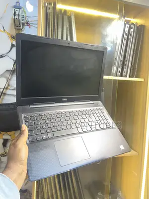 Laptop Dell Vostro 3560 8GB Intel Core i3 SSD 128GB