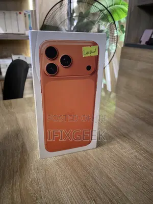 New Apple iPhone 17 Pro Max 256 GB Orange